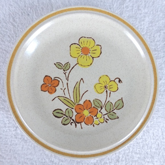 6 Sunshine Flowers by Hearthside Salad Plate 7 3/4" Garden Festival Japan VTG - Picture 3 of 7